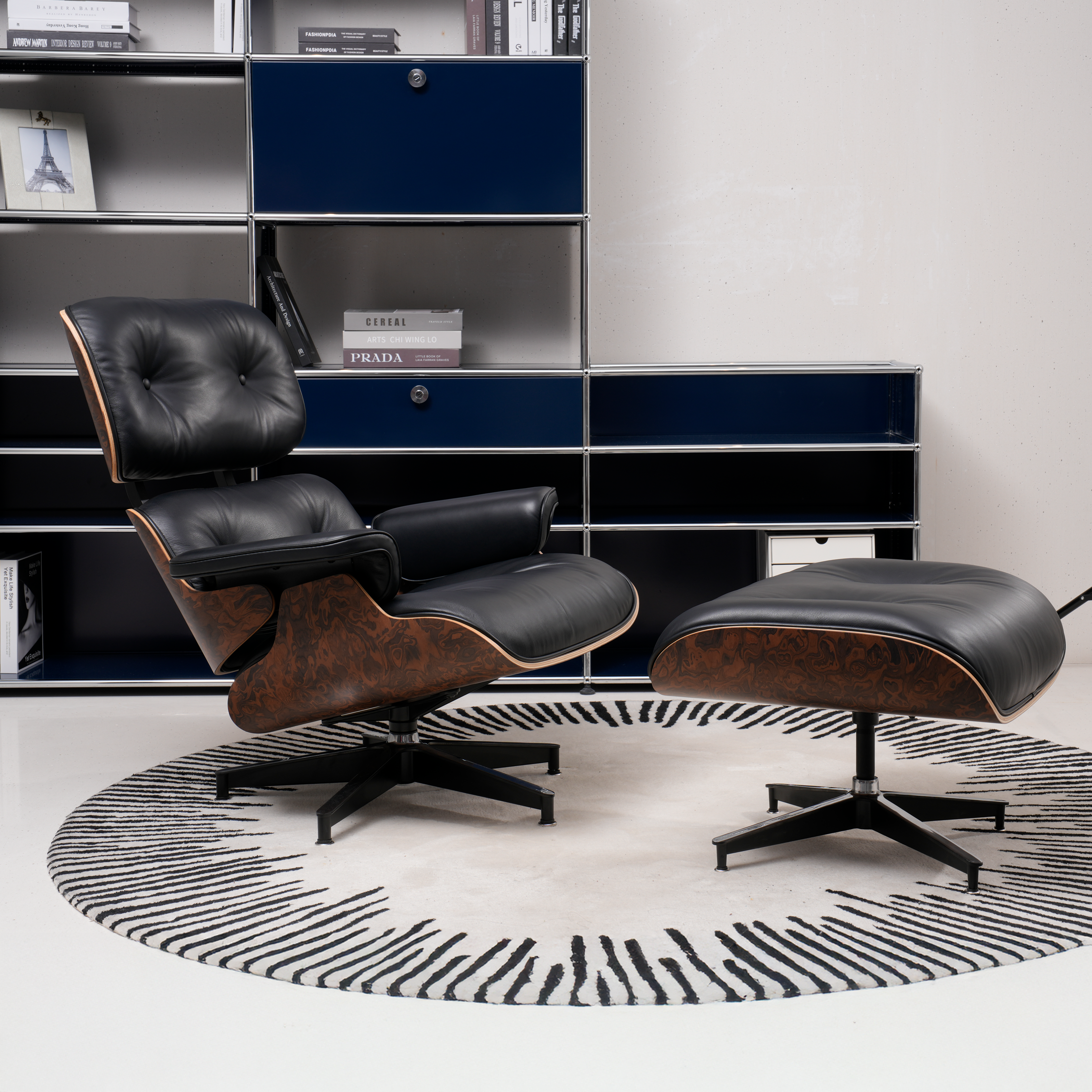 Retro Lounge Chair – Premium Edition