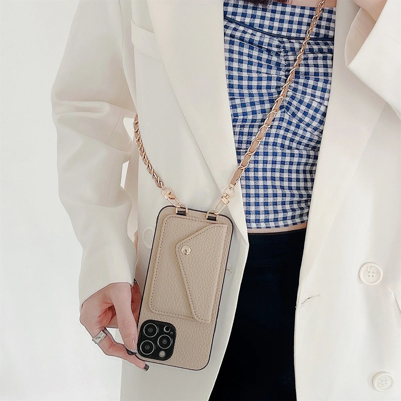 High-Quality Crossbody Wallet Leather iPhone Case with Card Holder and Wallet Function