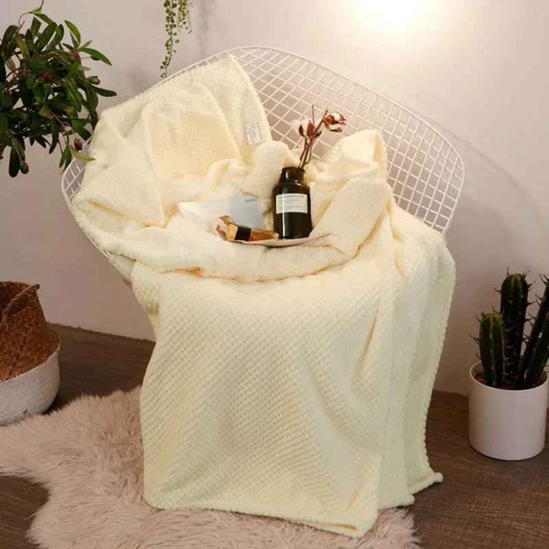 Loomvera – Waffle Texture Throw Blanket for Stylish Comfort