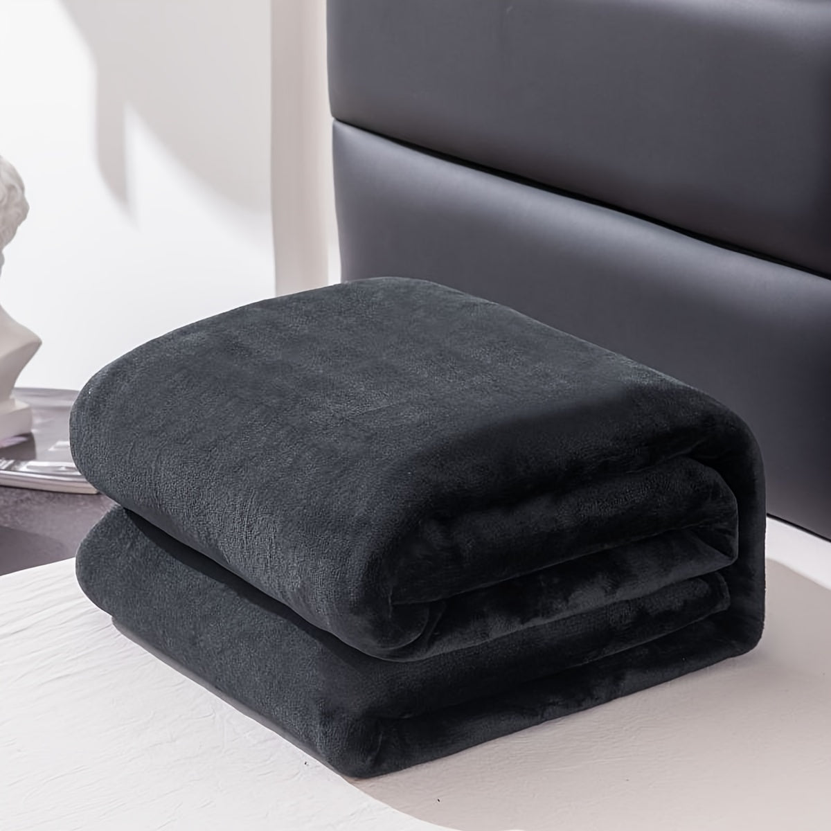 LunaWeave – Grey Flannel Throw Blanket for All-Season Comfort
