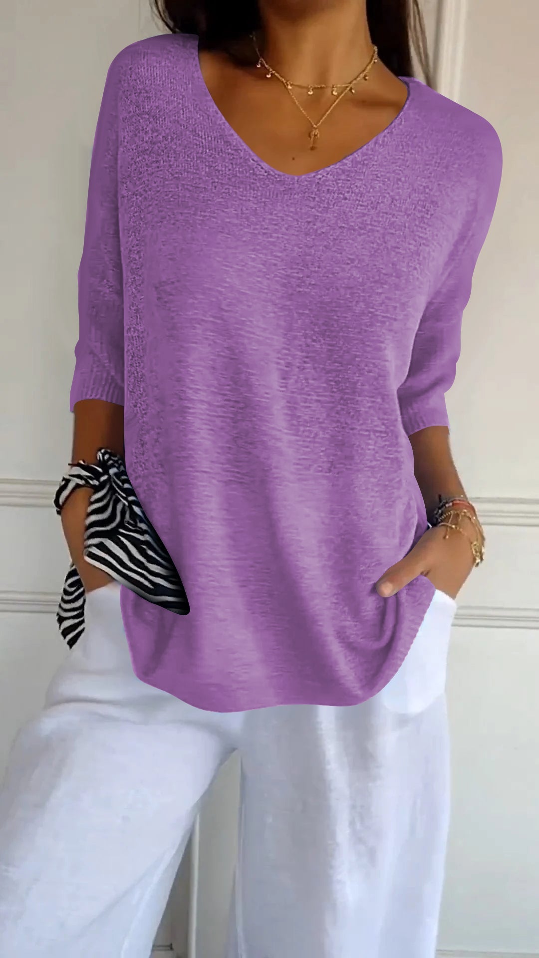 Elegant Women's Sweater - Versatile and Stylish for Winter