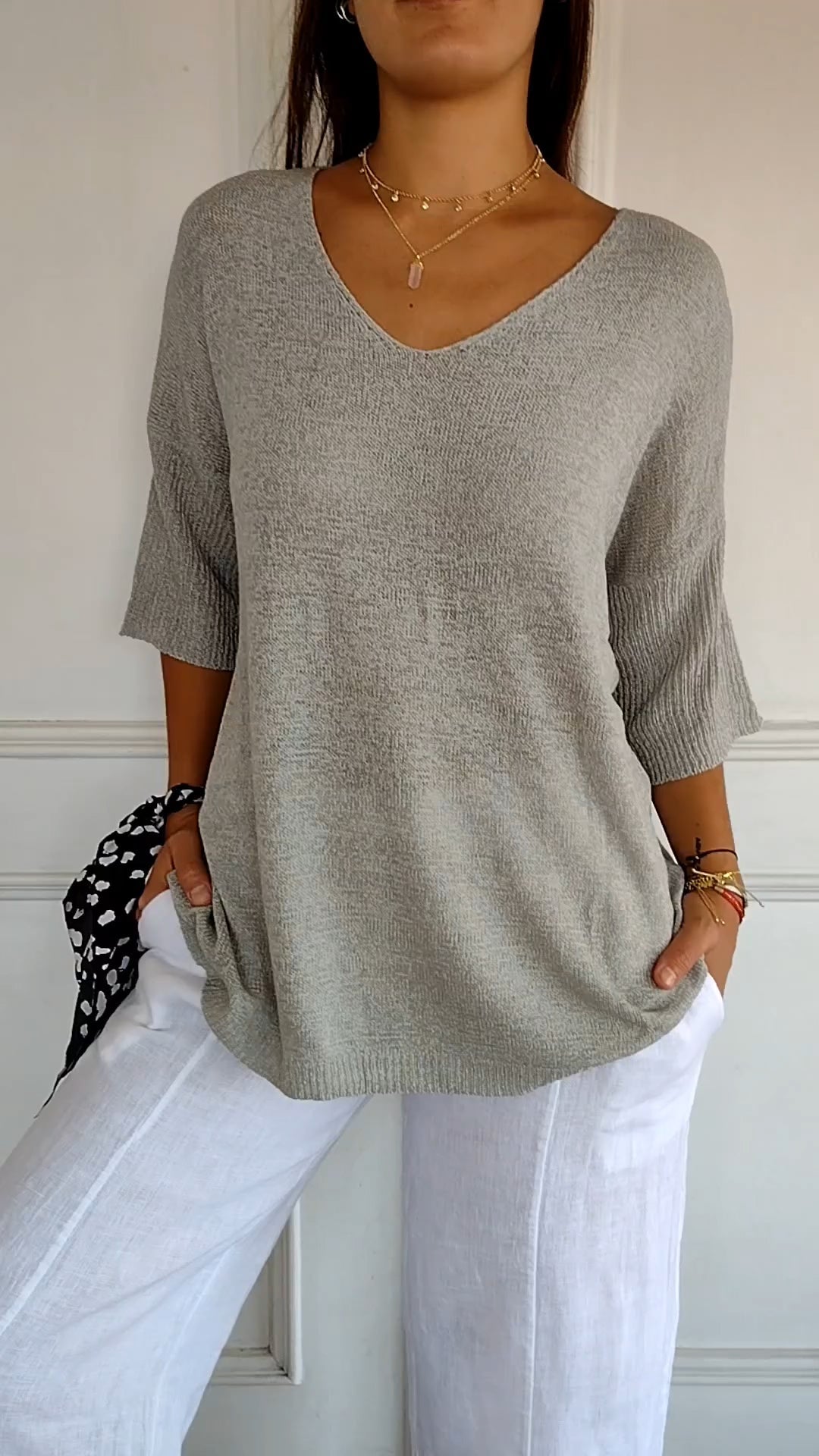 Elegant Women's Sweater - Versatile and Stylish for Winter