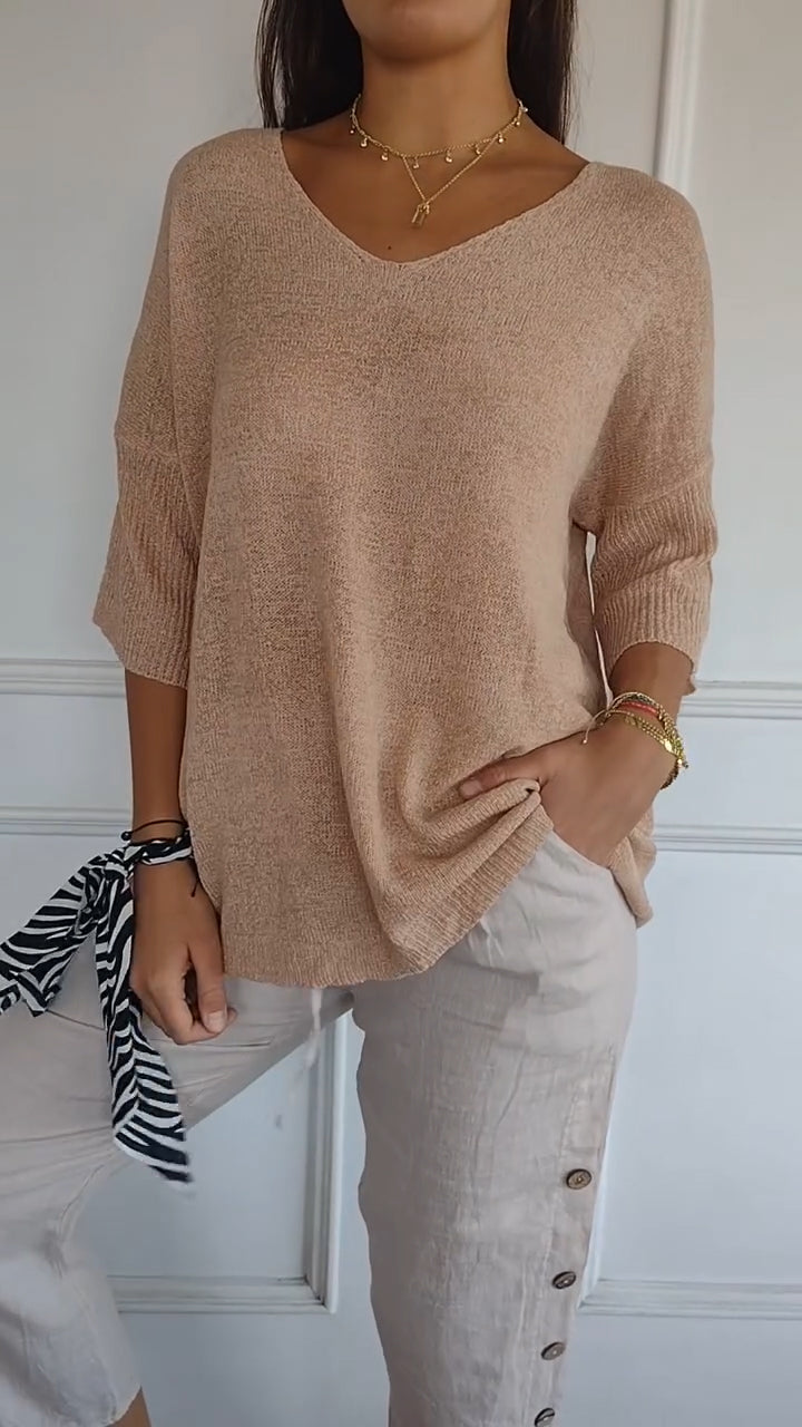 Elegant Women's Sweater - Versatile and Stylish for Winter