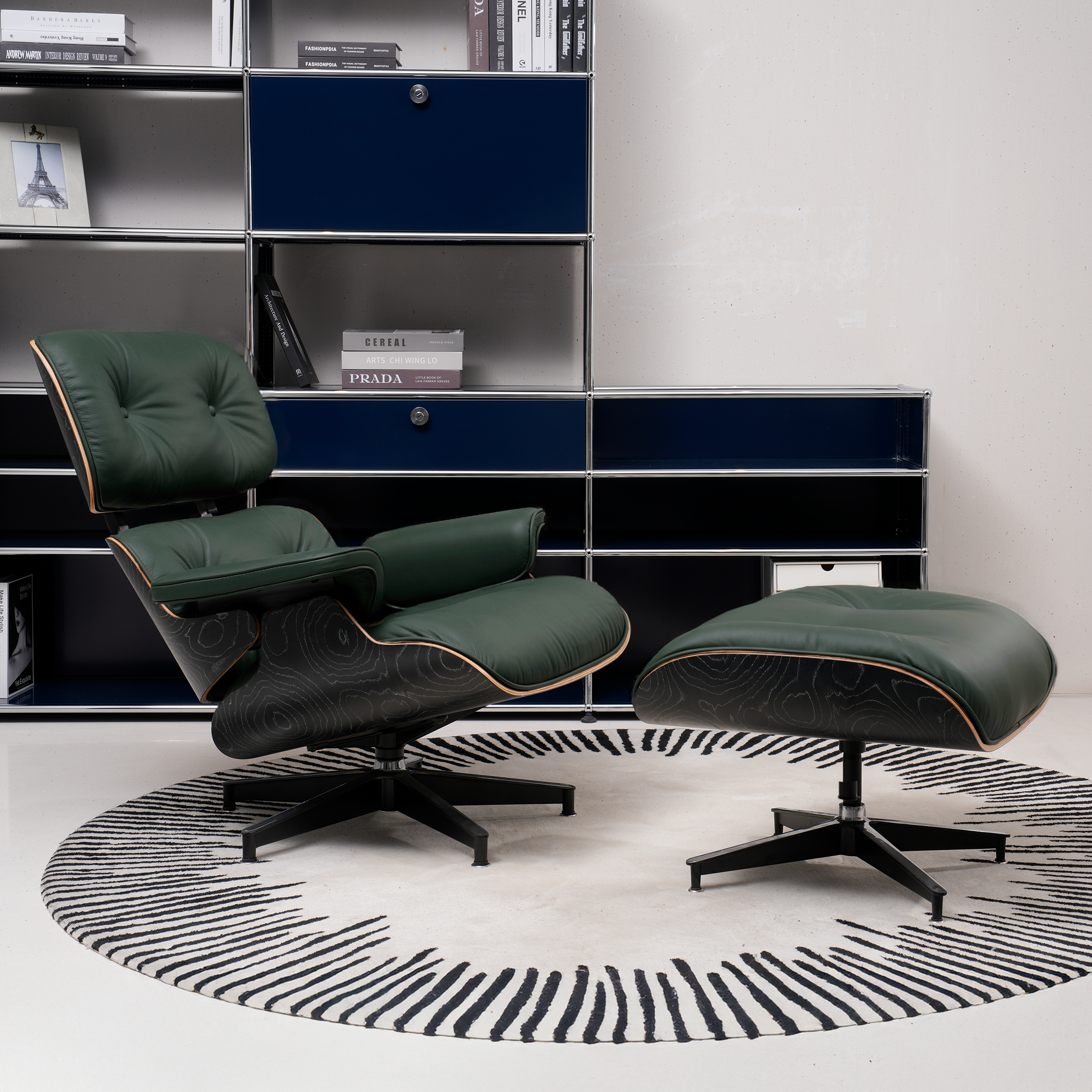 Retro Lounge Chair – Deep Forest Green Leather