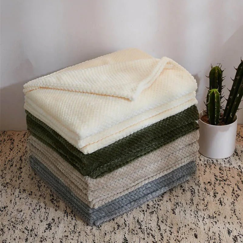 Loomvera – Waffle Texture Throw Blanket for Stylish Comfort