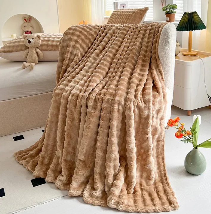 Snughalo – Bubble Fleece Throw Blanket