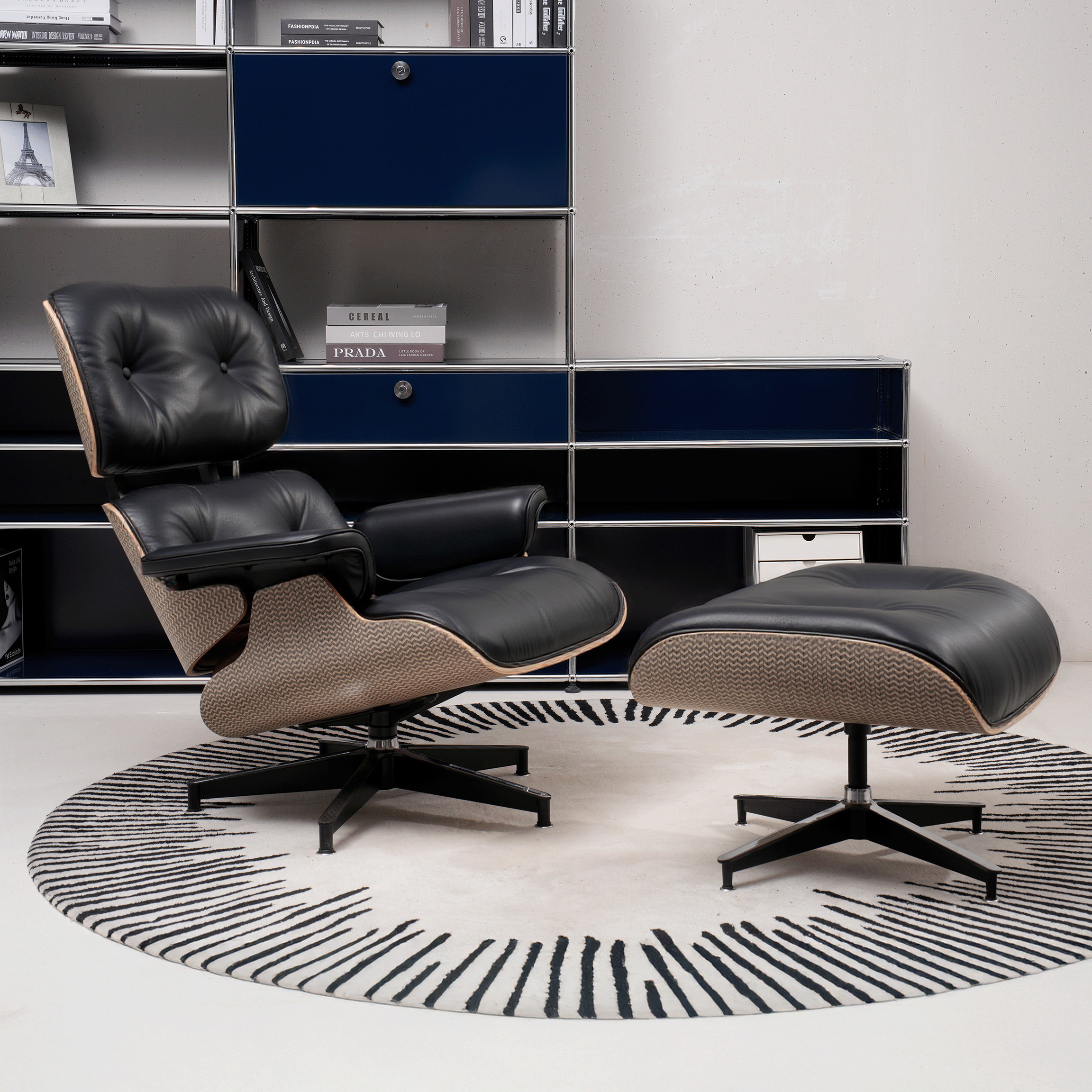 Retro Lounge Chair – Premium Edition