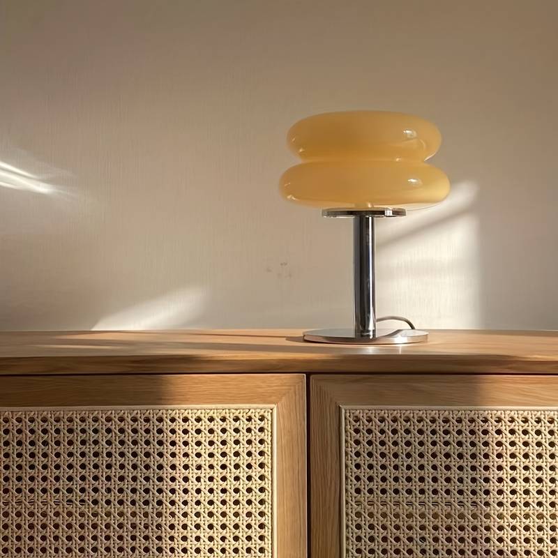 table lamp, desk lamp, bedside lamps, bed side lamps, bedroom lamps, dining room light, side table lamps, side table with lamp