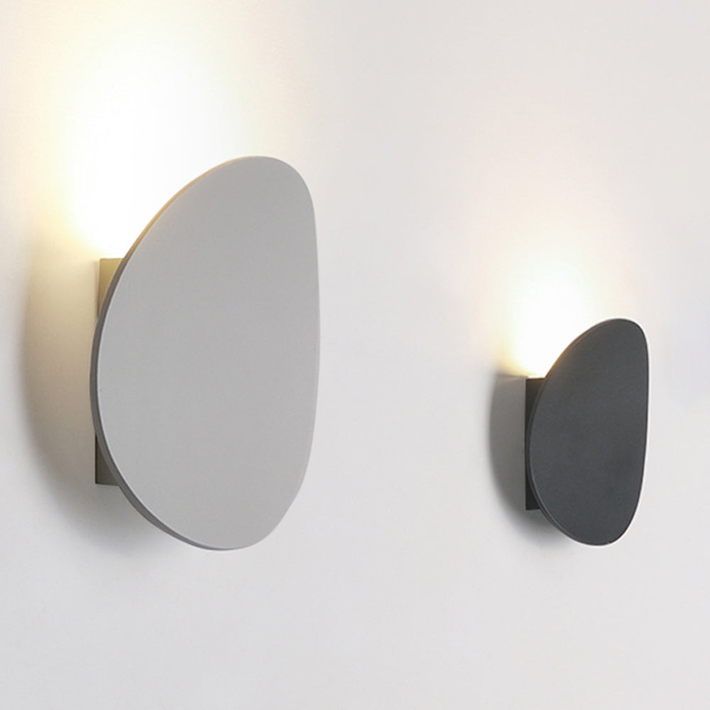 Outdoor LED Wall Light – Waterproof & Elegant Design