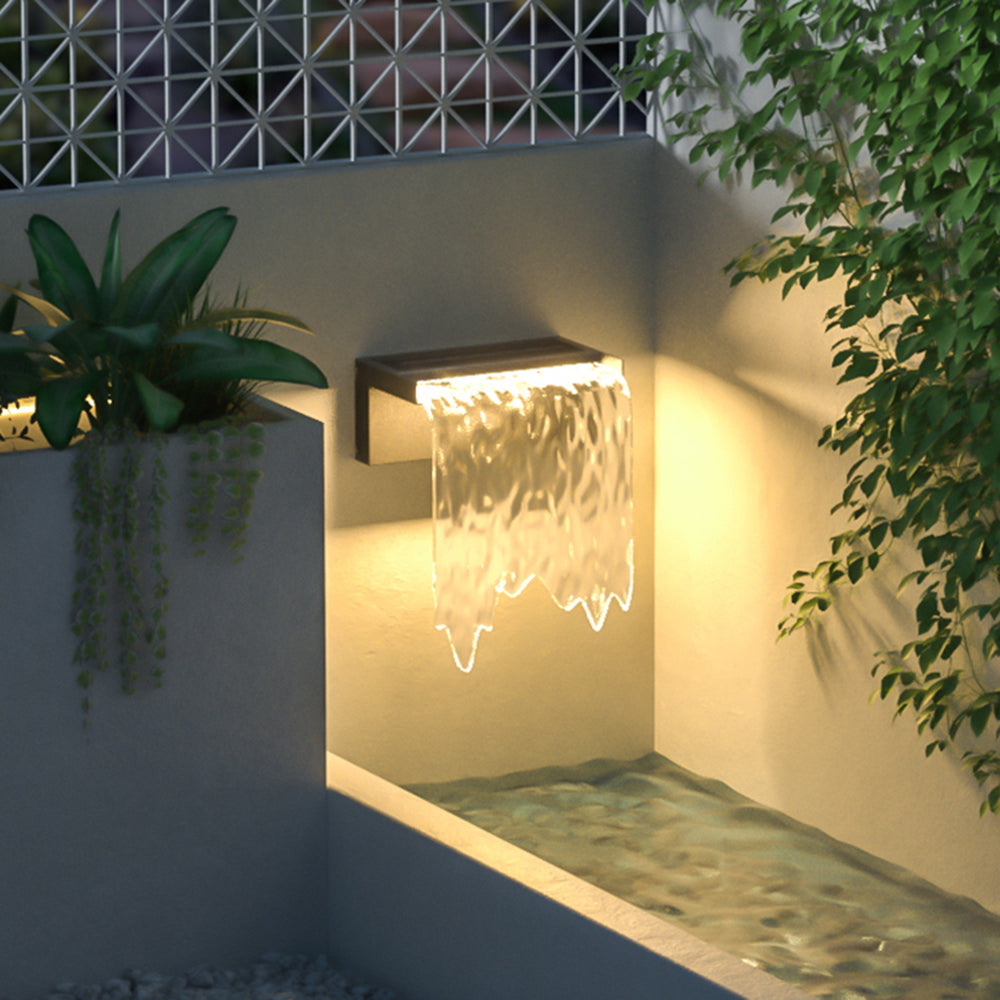 Paul® Solar Wall Light – Textured Water Effect Design for Garden & Terrace