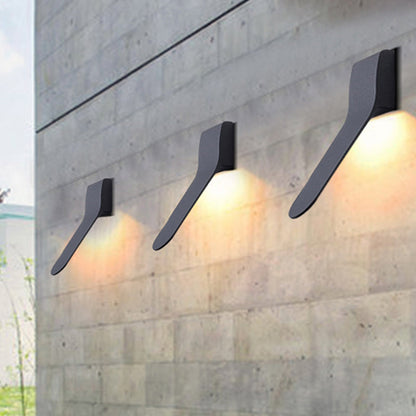 HaloBright® Outdoor LED Wall Light – Modern Elegance for Balcony & Garden
