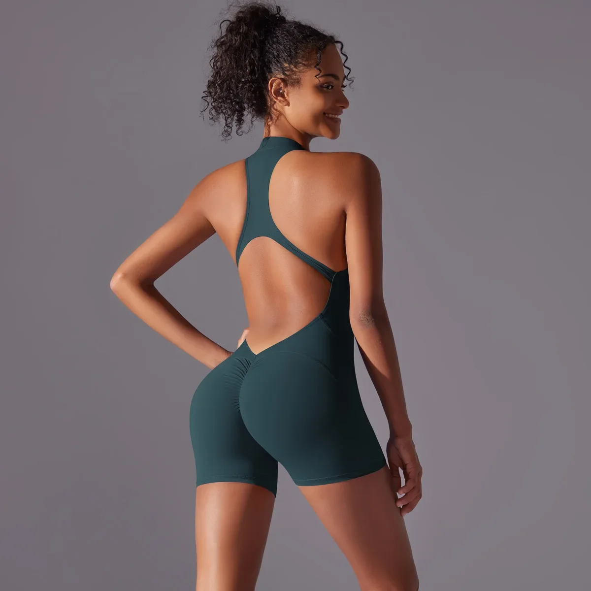 Sculpting One-Piece Fitness Wear with Hip-Lifting, Beauty Back Design, and a Barely-There Nude Feel Fit