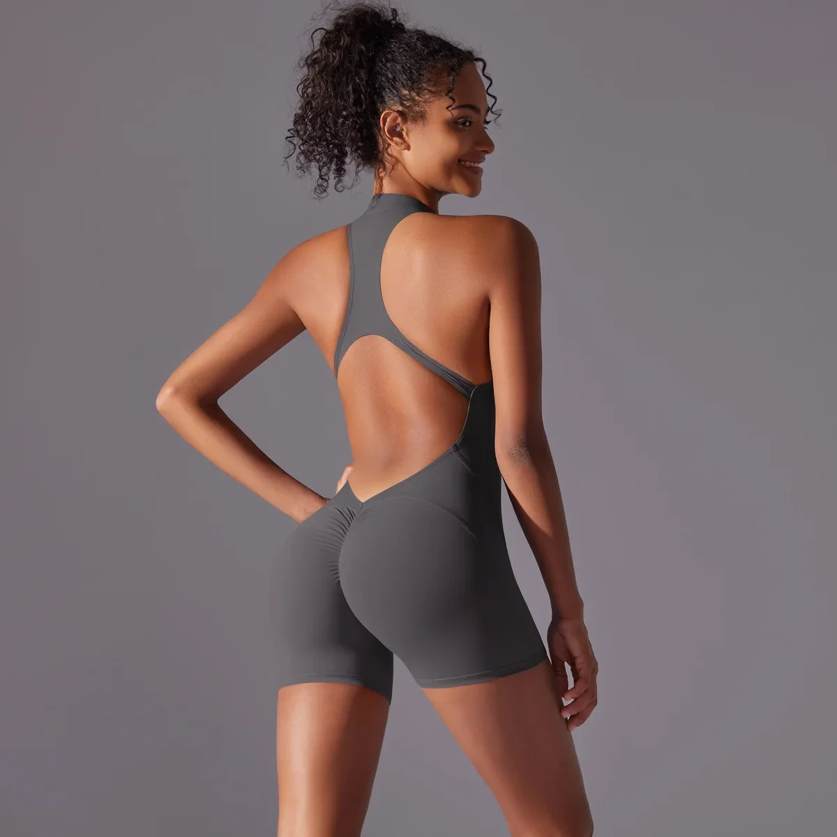 Sculpting One-Piece Fitness Wear with Hip-Lifting, Beauty Back Design, and a Barely-There Nude Feel Fit