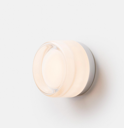 LuxLumé® Outdoor Wall Light – Modern Metal & Acrylic Design
