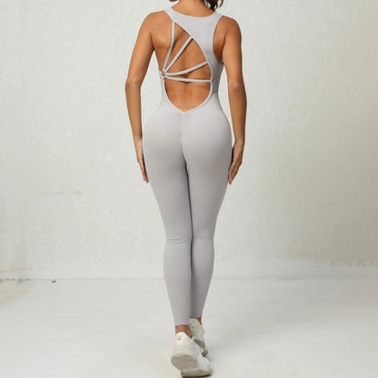 Sporty Sleeveless Women's Fitness Jumpsuit - V-Shaped Back Design Jumpsuit, Gym-Ready Overalls Set for Yoga, Running & Workout in Bold Colors