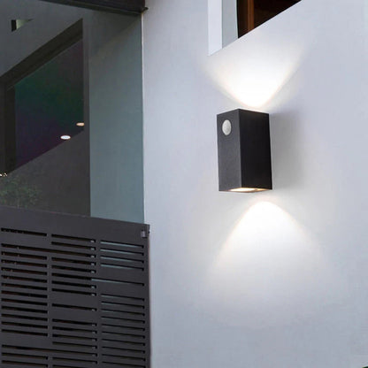 LuxLumina® Outdoor LED Wall Light – Metal & Glass, Rectangular Design