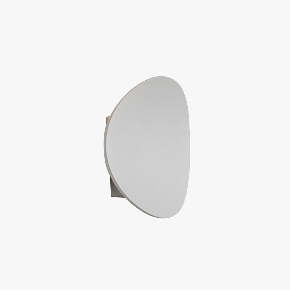 Outdoor LED Wall Light – Waterproof & Elegant Design