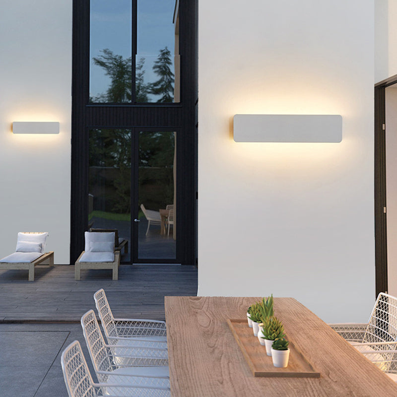 LumièreArt® LED Wall Light – Modern Design for Indoor and Covered Outdoor Spaces