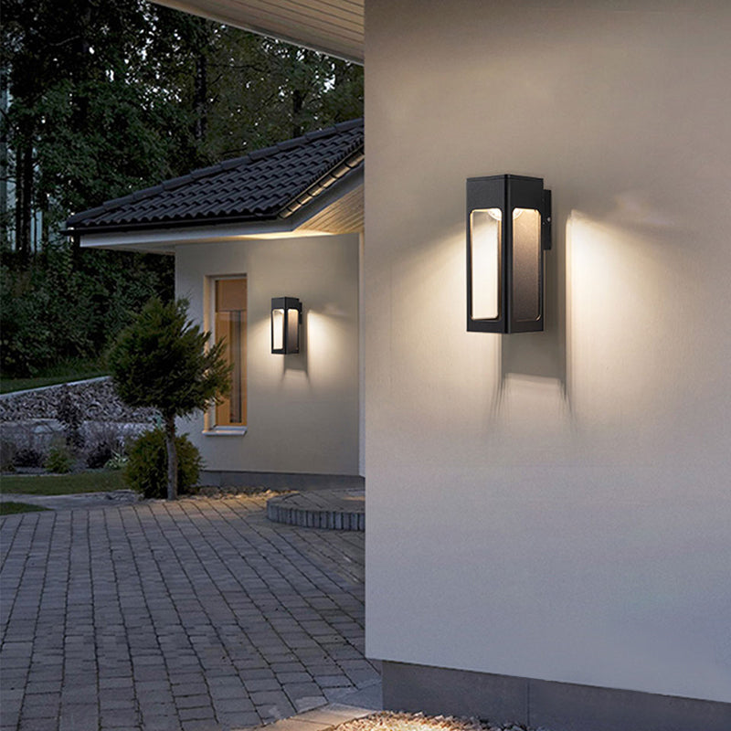 AuroraLight LED Wall Light – Modern and Minimalist Outdoor Lighting