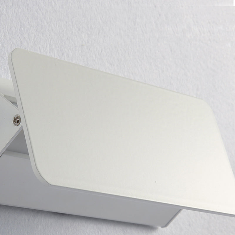 LumièreArt® LED Wall Light – Modern Design for Indoor and Covered Outdoor Spaces
