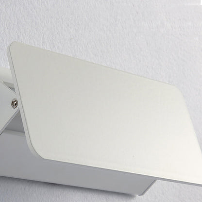 LumièreArt® LED Wall Light – Modern Design for Indoor and Covered Outdoor Spaces
