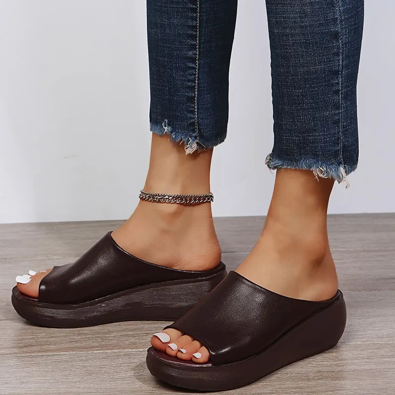 Comfort and Support All Day with Style