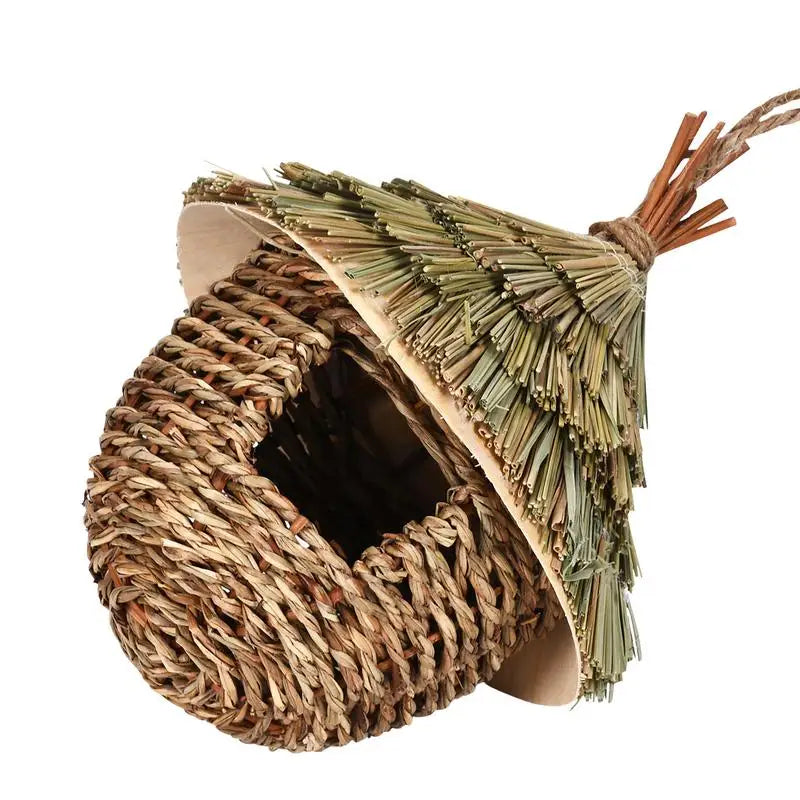 Hanging Bird Nest in Woven Straw – Natural Outdoor Shelter