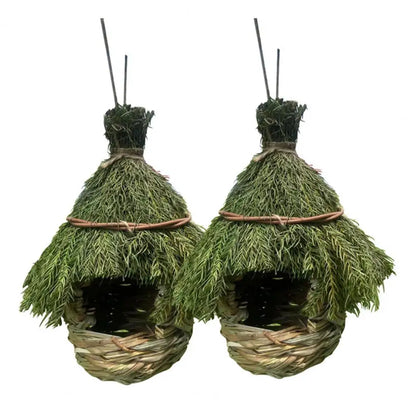 Hanging Birdhouse Made of Woven Grass – Natural Shelter for Hummingbirds