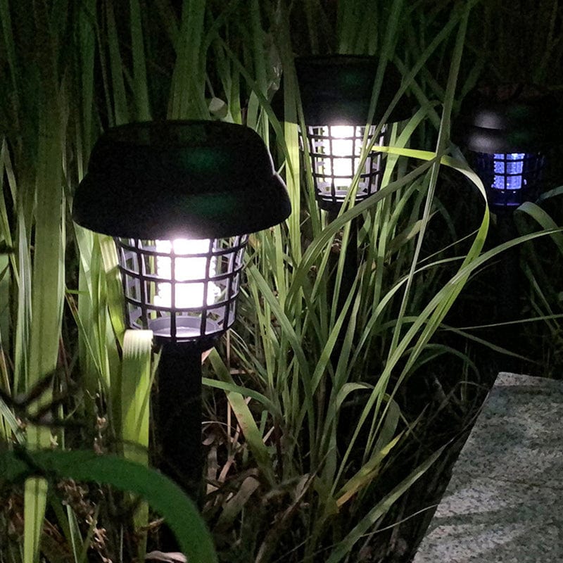 SolarGuard Pro - Solar Mosquito Lamp