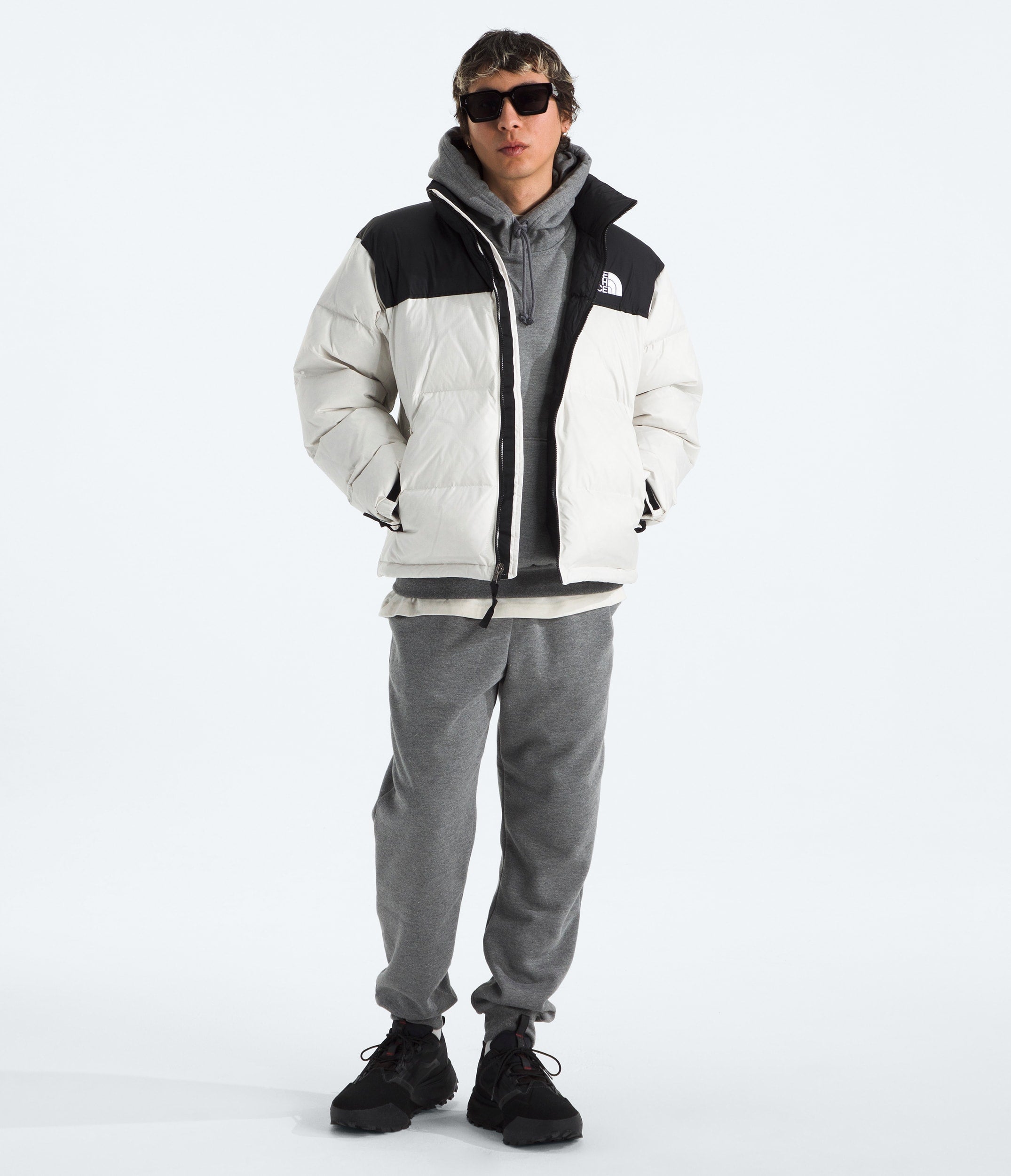 Discover our north face jacket. Men's Puffer Jacket designed for style and warmth. This Retro Jacket showcases a standout down puffer jacket build, making it an ideal winter coat. Embrace the cold with a men's puffer jacket that captures the vintage charm while offering reliable insulation. Our retro jacket is expertly crafted as a down puffer jacket, perfect for any winter coat collection. Elevate your men's puffer jacket game with unbeatable retro jacket design.
