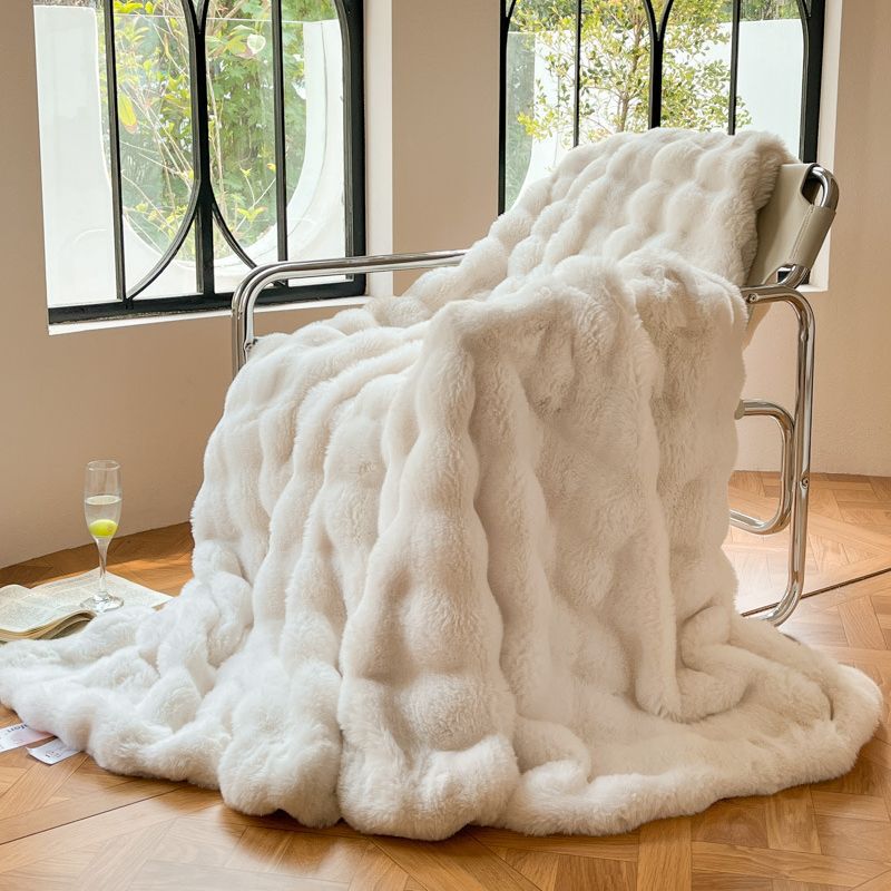 blankets, weighted blanket, heated blanket, throw blanket, throws and blankets, picnic blanket, cooling blanket







