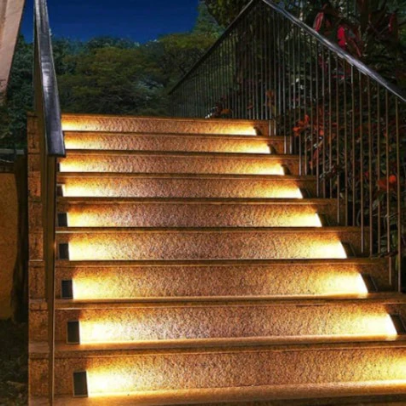 SolarStep - Solar Stair Lighting