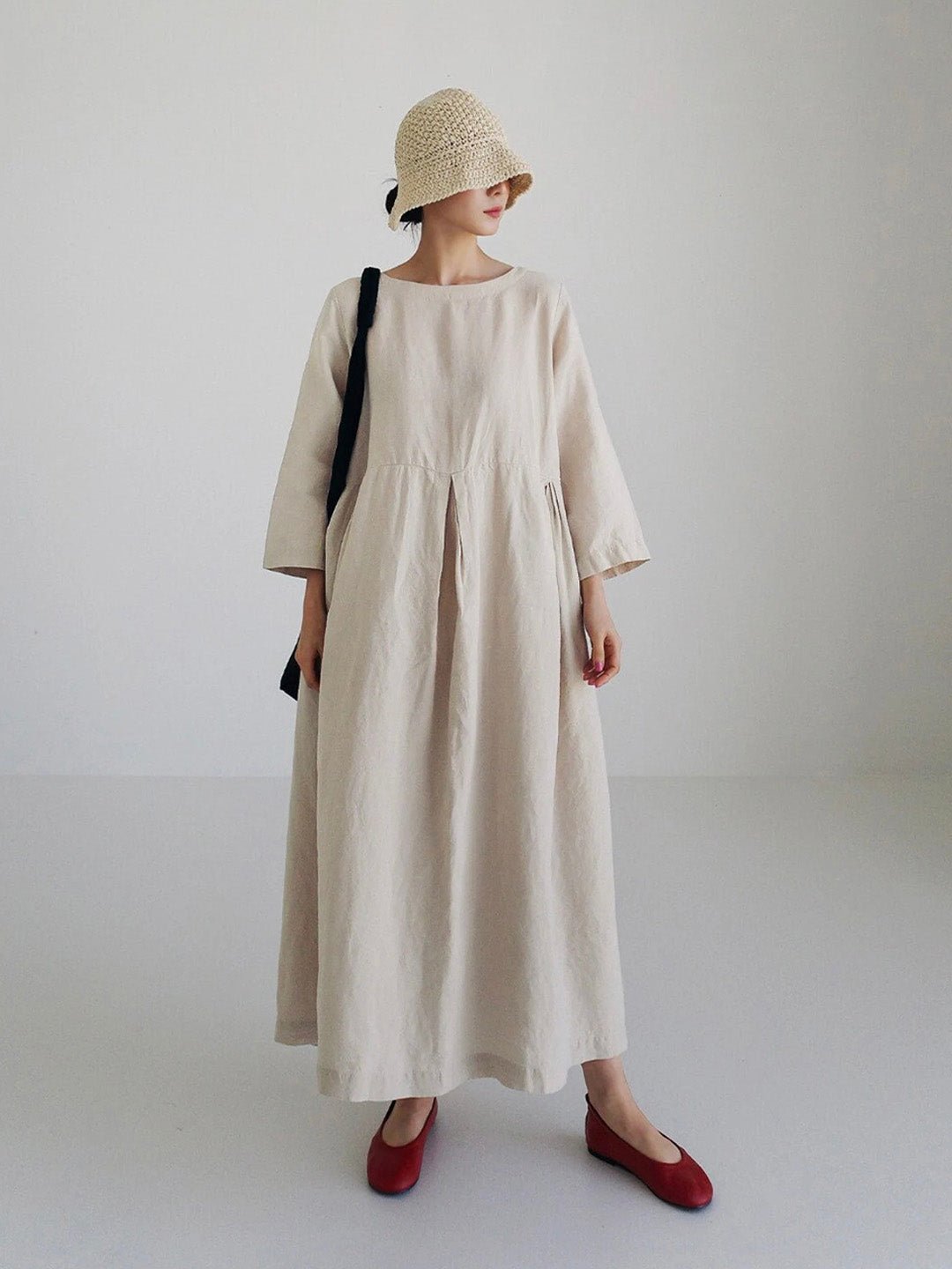 Relaxed Linen Midi Dress With Gathered Waist And Long Sleeves