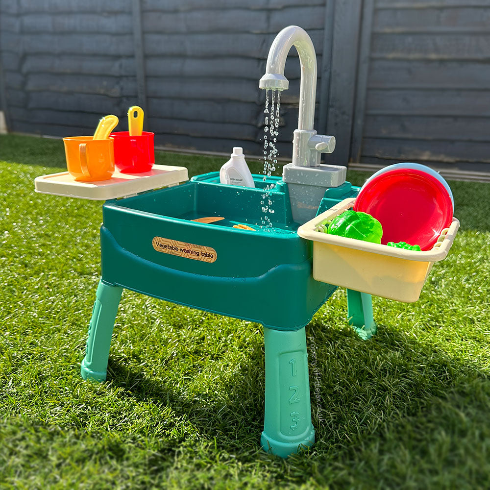 Play Kitchen with Magic Faucet