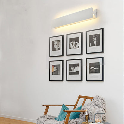 LumièreArt® LED Wall Light – Modern Design for Indoor and Covered Outdoor Spaces