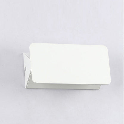 LumièreArt® LED Wall Light – Modern Design for Indoor and Covered Outdoor Spaces