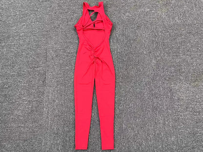 Sporty Sleeveless Women's Fitness Jumpsuit - V-Shaped Back Design Jumpsuit, Gym-Ready Overalls Set for Yoga, Running & Workout in Bold Colors