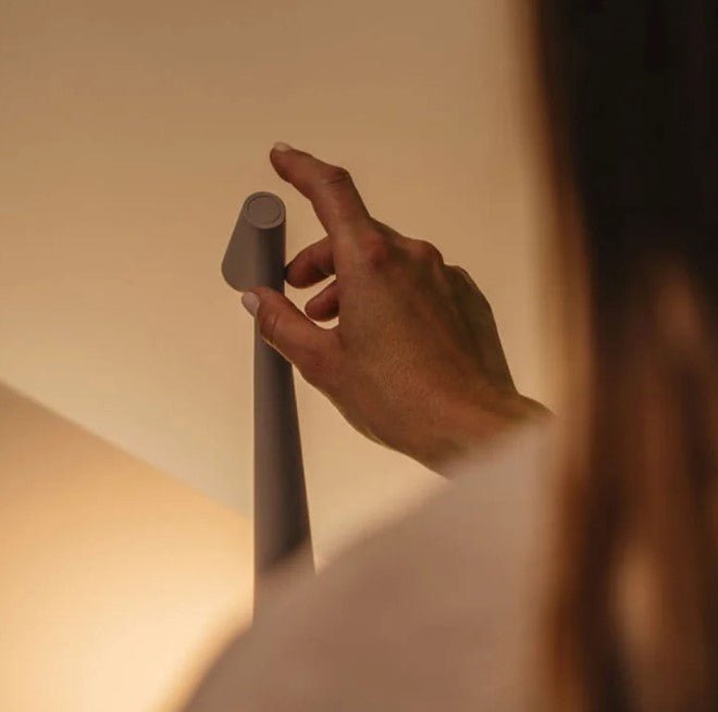 Minimalist LED Desk Lamp