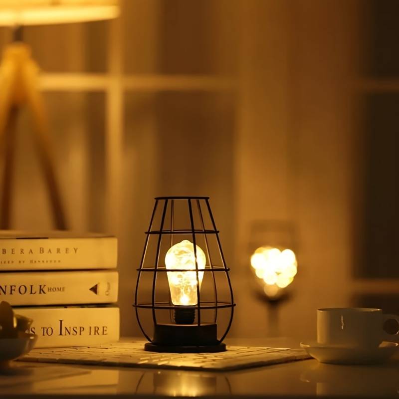 RetroLumo - Wireless Nostalgic LED Bedside Lamp